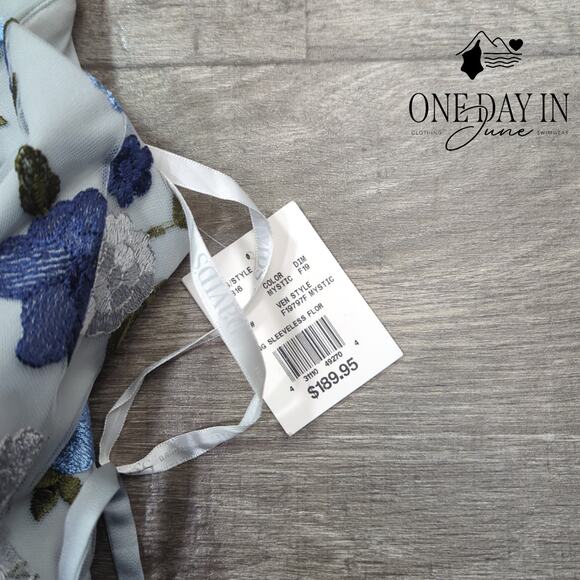 David's Bridal Floral Layered Mesh Sweetheart Maxi Dress Size 8 - Picture 4 of 7